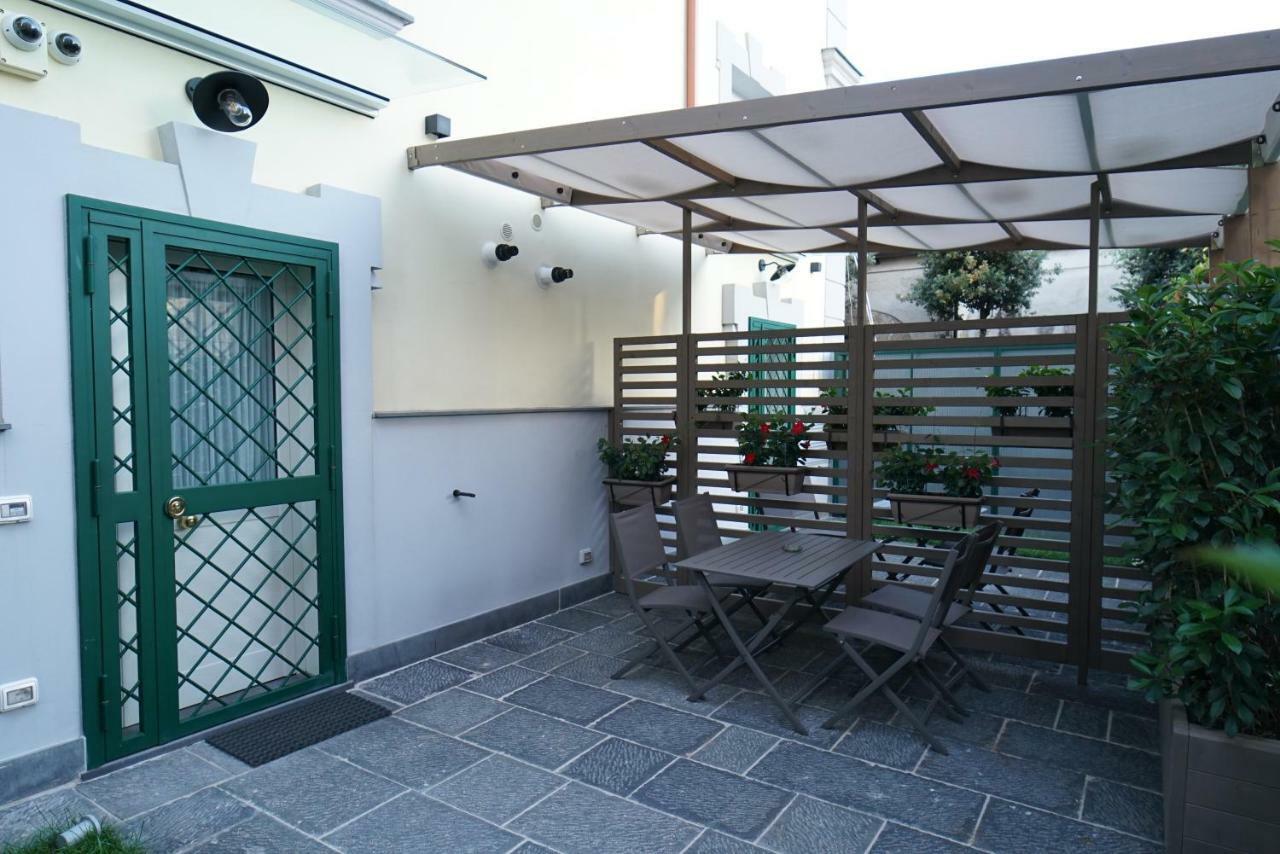 Villa Klaudia - charming house San Giorgio a Cremano Esterno foto